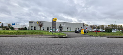 La Poste - Centre d’examen du code de la route à Argentan, Orne