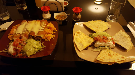 Bares restaurante latino en Trujillo