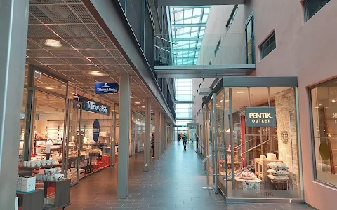 Iittala & Arabia Design Centre Store, Helsinki image