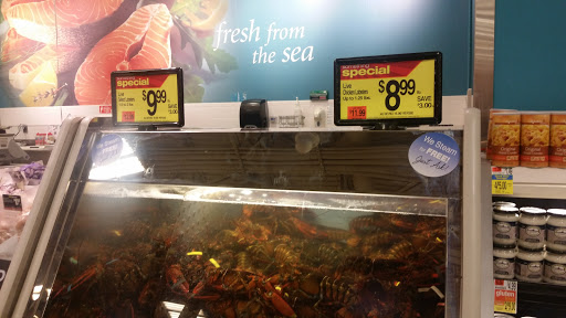 Shopping Mall «Saco Valley Shopping Center», reviews and photos, 4 Scamman St, Saco, ME 04072, USA