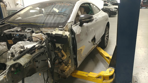 Auto Body Shop «New Look Collision Center», reviews and photos, 102 Corporate Park Dr, Henderson, NV 89074, USA