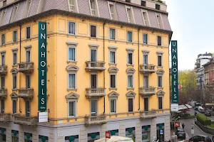 UNAHOTELS Galles Milano image