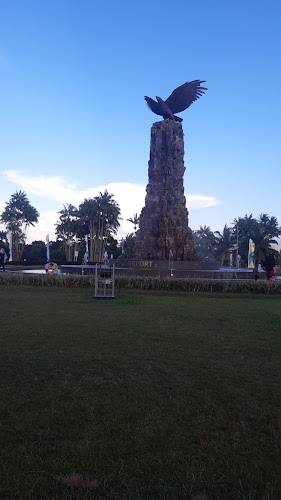 Patung Rajawali