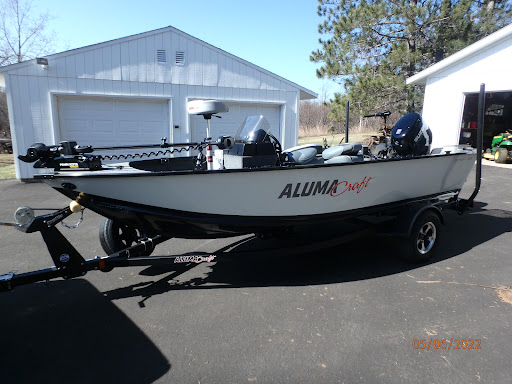 Boat Dealer «Grand Rapids Marine», reviews and photos