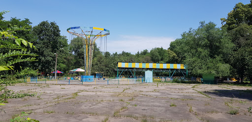 Mashynobudivnykiv Park