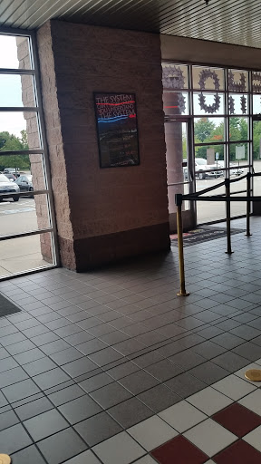 Movie Theater «Regal Cinemas Virginia Center 20», reviews and photos, 10091 Jeb Stuart Pkwy, Glen Allen, VA 23059, USA