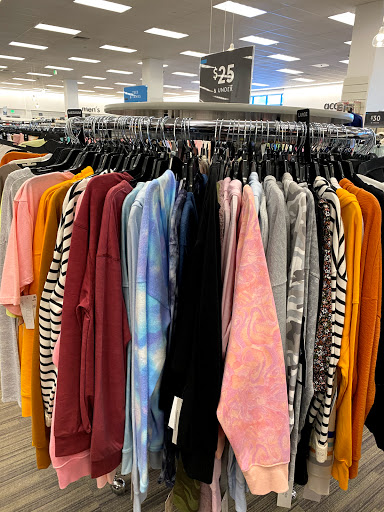 Department Store «Nordstrom Rack Perimeter Expo», reviews and photos, 1201 Hammond Dr NE, Dunwoody, GA 30346, USA