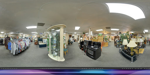 Thrift Store «St. John XXIII Thrift Store», reviews and photos, 15200 S Tamiami Trail # 110, Fort Myers, FL 33908, USA