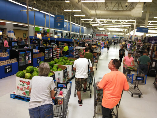 Department Store «Walmart Supercenter», reviews and photos, 4400 13th St, St Cloud, FL 34769, USA