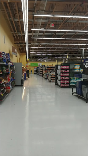 Supermarket «Walmart Neighborhood Market», reviews and photos, 2444 E Powell Blvd, Gresham, OR 97080, USA