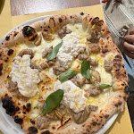 Photo n°2 de l'avis de sarah.a fait le 14/03/2023 à 11:43 sur le  La Napoletana à Taormina