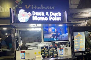 Duck & duck momo point image