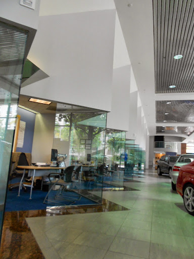 Mercedes Benz Dealer «Mercedes-Benz of Beverly Hills», reviews and photos, 9250 Beverly Blvd, Beverly Hills, CA 90210, USA