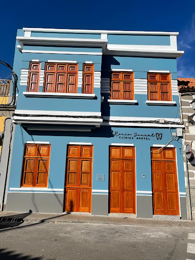 Clínica Veterinaria Poveda en Roquetas de Mar