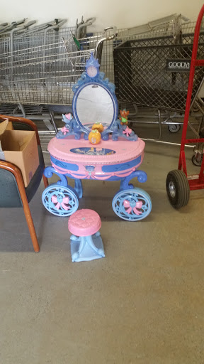 Thrift Store «The Community Partnership Resale Shop», reviews and photos