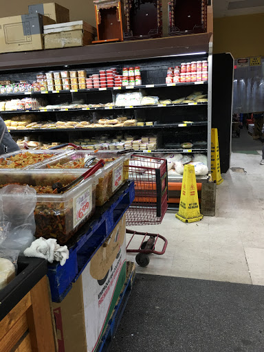 Asian Grocery Store «Hoa Binh Garden Grove Supermarket», reviews and photos, 13922 Brookhurst St, Garden Grove, CA 92843, USA
