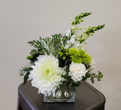 Florist «A Touch Of Elegance Florist», reviews and photos, 12123 Shelbyville Rd, Louisville, KY 40243, USA