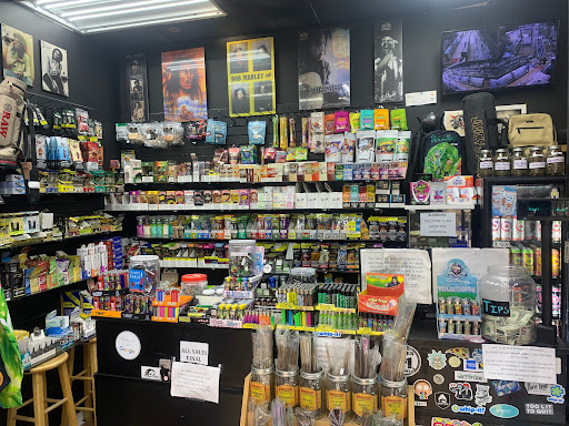 Tobacco Shop «Mr. SMOKE (smoke shop)», reviews and photos, 4347 Gunn Hwy, Tampa, FL 33618, USA