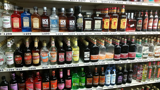 Liquor Store «Wiser Choice Liquor - Dayton», reviews and photos, 13691 Balsam Ln N, Dayton, MN 55327, USA