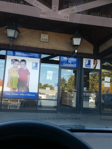 Goodwill, 601 N Golden State Blvd, Turlock, CA 95380, Thrift Store