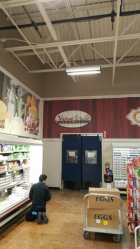 Grocery Store «Value Fresh Market Place», reviews and photos, 24800 Hoover Rd, Warren, MI 48089, USA