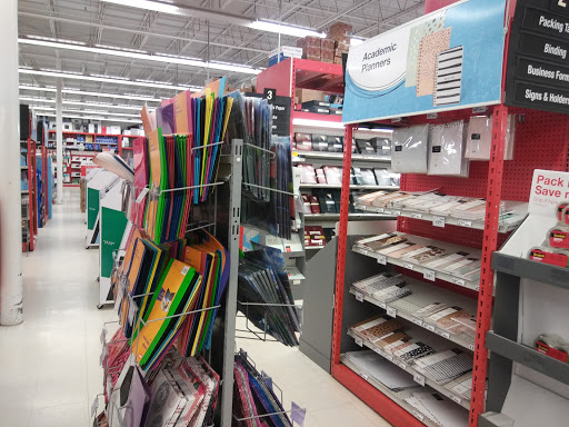 Office Supply Store «Staples», reviews and photos, 23131 Michigan Ave, Dearborn, MI 48124, USA