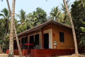 Thottada Beach House Best Family Beach Resorts in Kannur Book #1 Beach Resorts Near Kannur Airport image