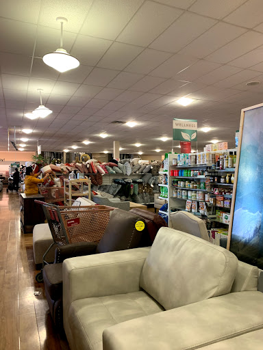 Department Store «T.J. Maxx and HomeGoods», reviews and photos, 1251 Industrial Rd, San Carlos, CA 94070, USA