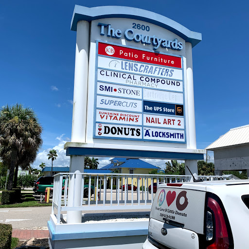 Donut Shop «Peace Love & Little Donuts», reviews and photos, 3106 Tamiami Trail N, Naples, FL 34103, USA