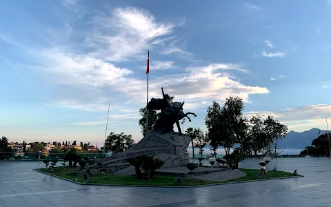 Monumento a Mustafa Kemal Atatürk image