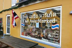Thai Asia Marked/v Apiwan Gøthche image