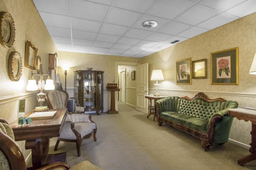 Funeral Home «Stowers Funeral Home», reviews and photos, 401 W Brandon Blvd, Brandon, FL 33511, USA