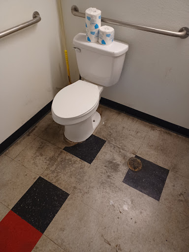 Tire Shop «Firestone Complete Auto Care», reviews and photos, 1200 E Monte Vista Ave, Vacaville, CA 95688, USA