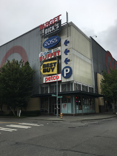 Best Buy, 330 NE Northgate Way, Seattle, WA 98125, USA, 