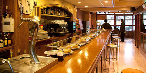 Restaurante Bar Eunea - P.º los Fueros, nº34, 31100 Puente la Reina, Navarra, Spain