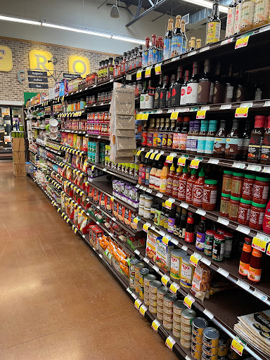 Grocery Store «Fresh Thyme Farmers Market- Fairview Heights», reviews and photos, 6569 N Illinois St, Fairview Heights, IL 62208, USA