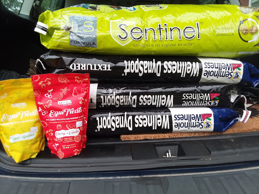 Animal Feed Store «Ashland Feed Store», reviews and photos, 120 Thompson St, Ashland, VA 23005, USA