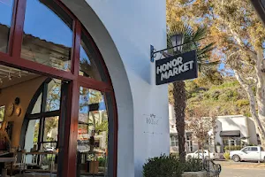 Honor Market image