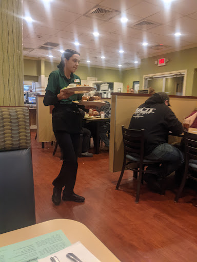 American Restaurant «Newport Creamery», reviews and photos, 1256 Warwick Ave, Warwick, RI 02888, USA