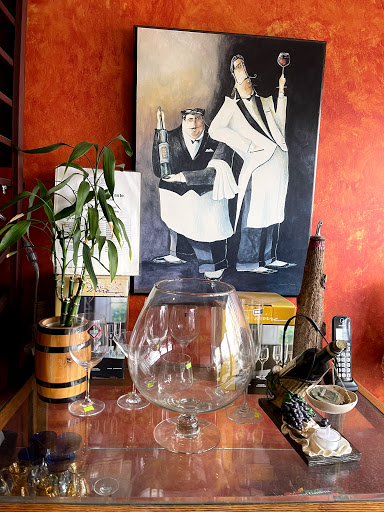 Wine Store «Toast Wines & Spirits», reviews and photos, 984 Farmington Ave B, West Hartford, CT 06107, USA