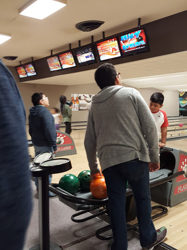 Bowling Alley «Plaza Lanes», reviews and photos, 8101 Kennedy Ave, Highland, IN 46322, USA