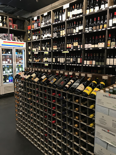Liquor Store «Beekman Liquors», reviews and photos, 500 Lexington Ave, New York, NY 10017, USA