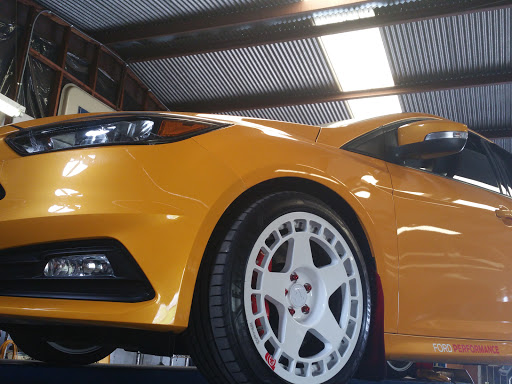 Auto Repair Shop «CD Tire & Muffler», reviews and photos, 7250 Bandera Rd, San Antonio, TX 78238, USA