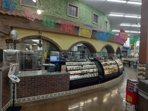 Grocery Store «El Rancho Supermercado», reviews and photos, 2770 Valwood Pkwy, Farmers Branch, TX 75234, USA