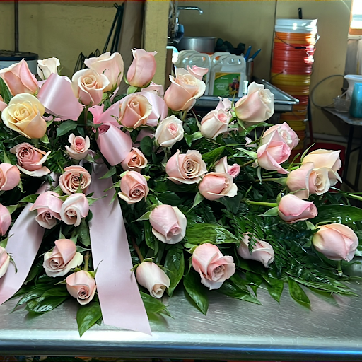 Florist «Fairview Flower Shop», reviews and photos, 1026 Sycamore Dr, Decatur, GA 30030, USA