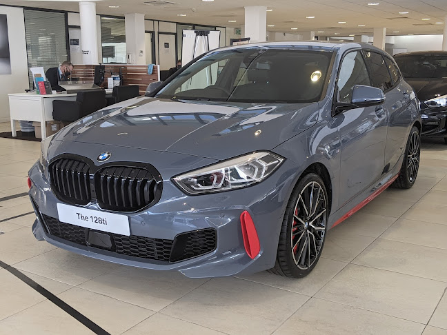 Reviews of Harry Fairbairn Glasgow BMW in Glasgow - Car dealer