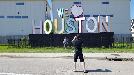 Tourist Attraction «We Love Houston Sign», reviews and photos, 1816 Thompson St, Houston, TX 77007, USA