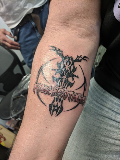 Tattoo Shop «No Regrets Tattoo Studio», reviews and photos, 4132 Atlanta Hwy #205, Loganville, GA 30052, USA