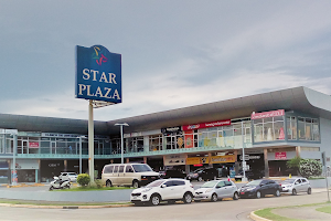 Star Plaza Costa del Este image