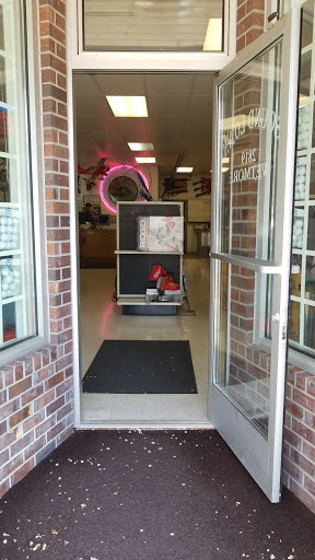 Pawn Shop «Sound Loan Pawn Shop», reviews and photos, 2819 Wetmore Ave, Everett, WA 98201, USA